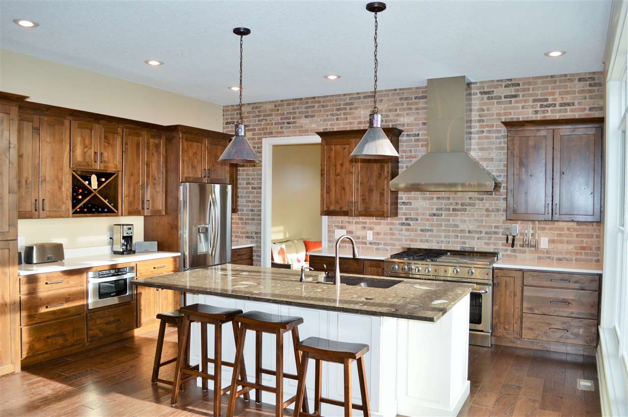 5510WILLMEYER Drive, Bettendorf, IA 52722