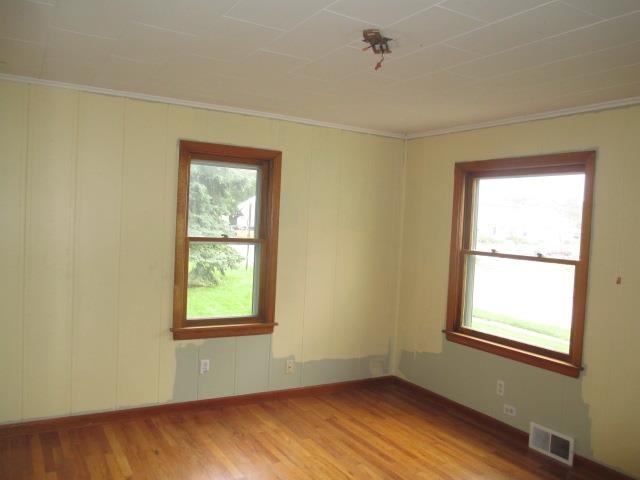 434 12th StBettendorf, IA, 52722Scott County