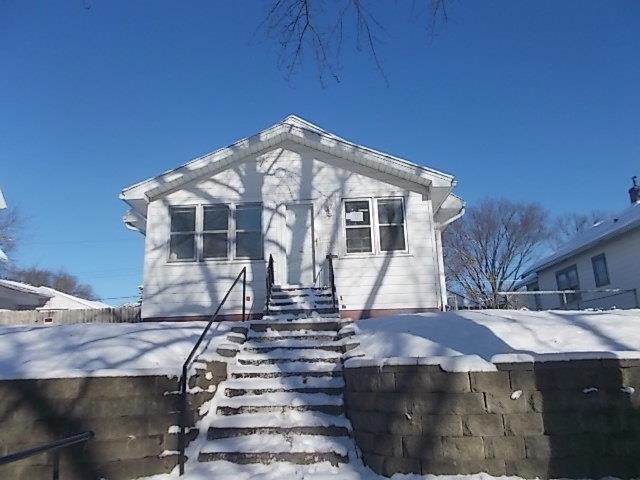 744 14th Ave SClinton, IA, 52732Clinton County