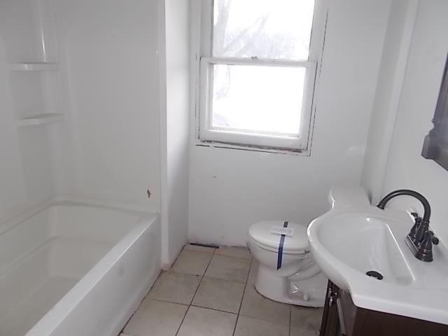 735 7th Ave SClinton, IA, 52732Clinton County