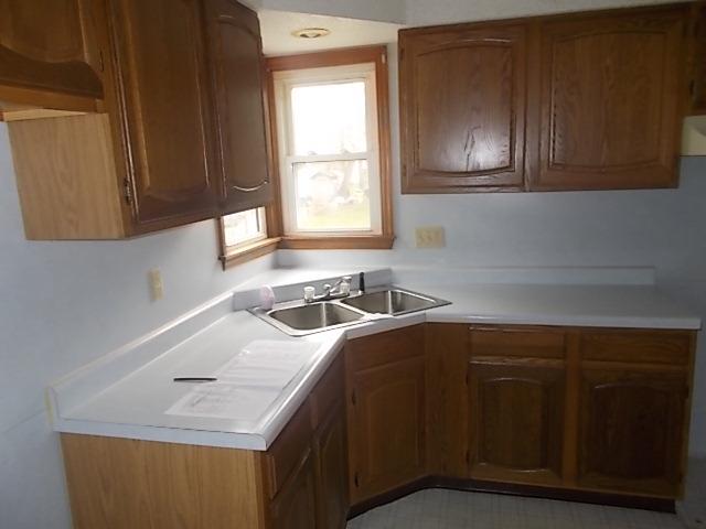 2830 Cleveland StClinton, IA, 52732Clinton County