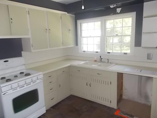 711 Elmhurst CtClinton, IA, 52732Clinton County