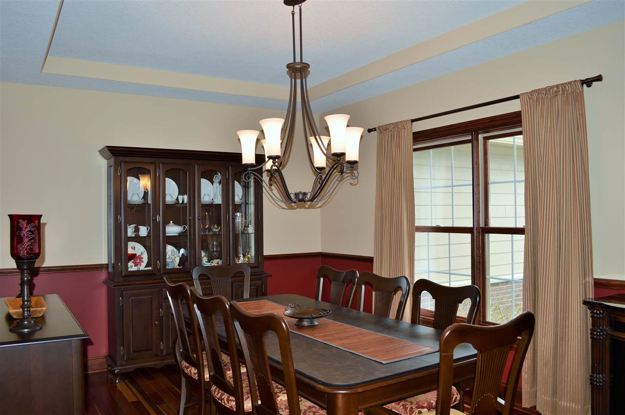 22PEBBLE CREEK Circle, Le Claire, IA 52753