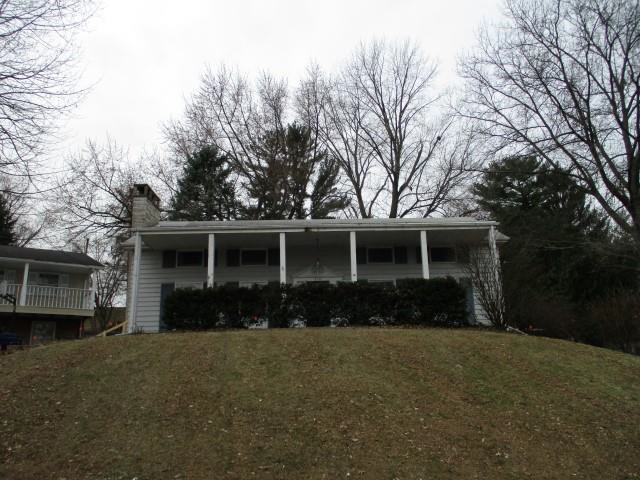 210 Roscoe AveMuscatine, IA, 52761Muscatine County