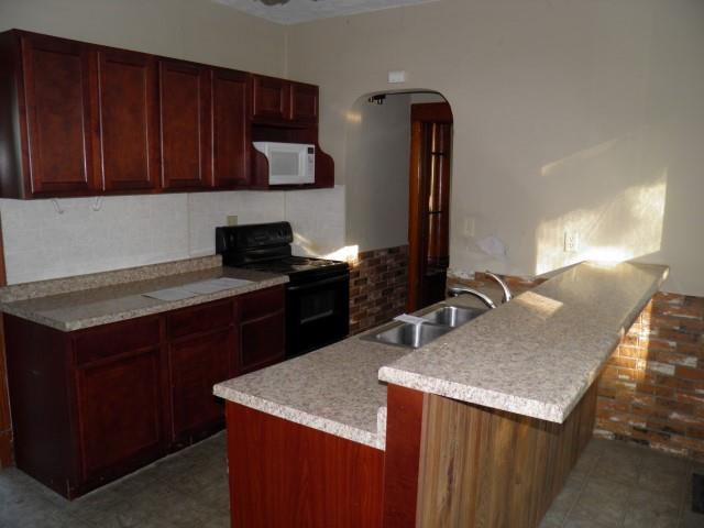 2604 Mckinley AveDavenport, IA, 52802Scott County