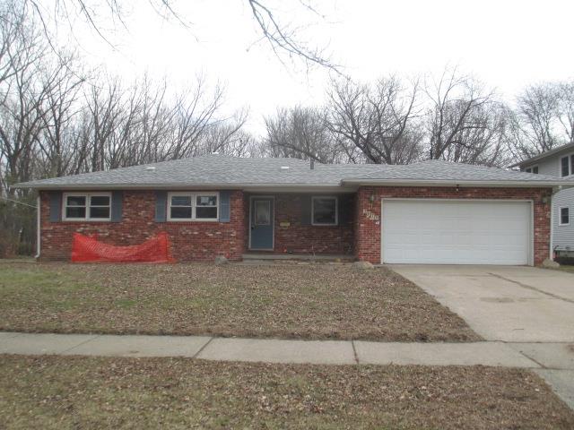 2879 Forest RdDavenport, IA, 52803Scott County