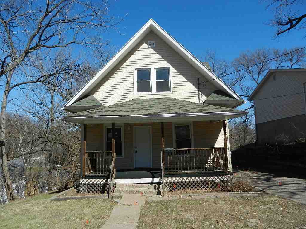 1720 E 14th StDavenport, IA, 52803Scott County