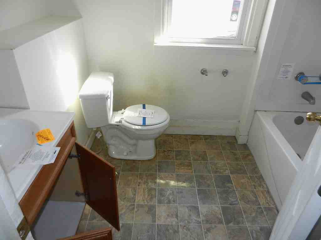 1720 E 14th StDavenport, IA, 52803Scott County