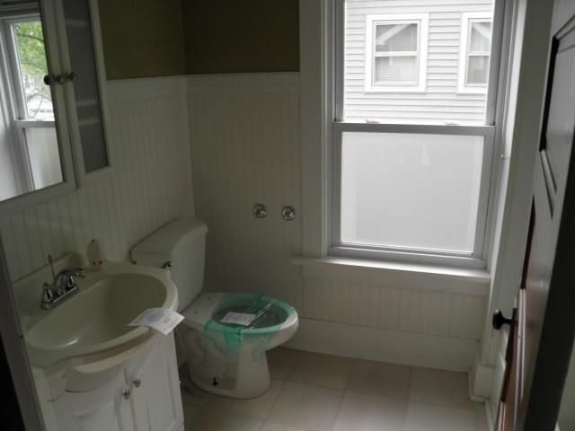 2735 E Locust StDavenport, IA, 52803Scott County