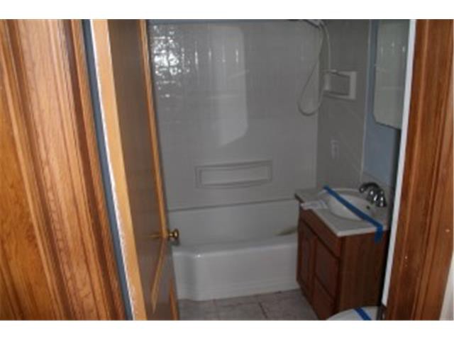1624 W Columbia AveDavenport, IA, 52804Scott County