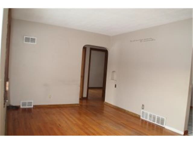 1624 W Columbia AveDavenport, IA, 52804Scott County