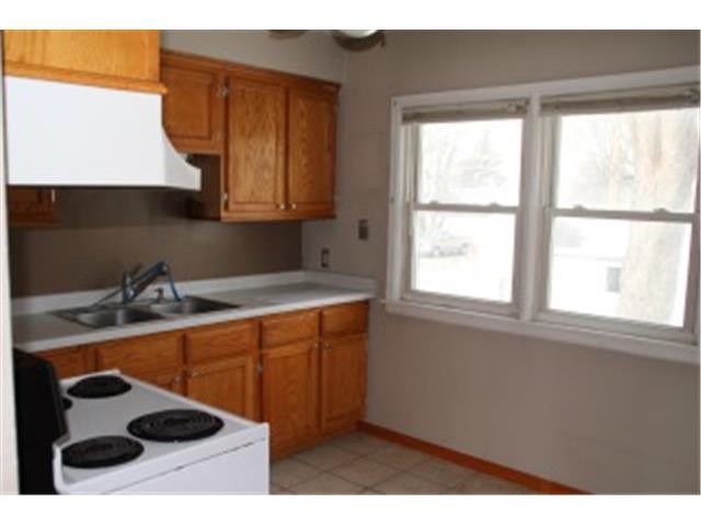 1624 W Columbia AveDavenport, IA, 52804Scott County