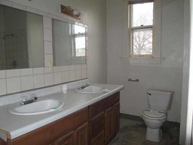 1342 W 12th StDavenport, IA, 52804Scott County