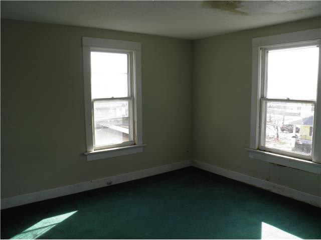 1506 W 9th StDavenport, IA, 52804Scott County