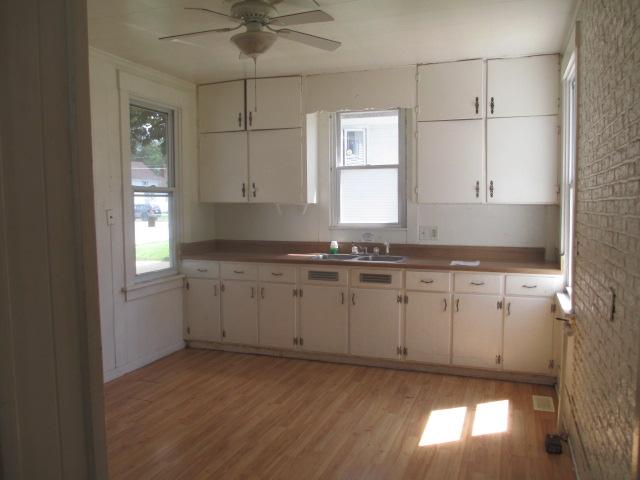 1714 N Sturdevant StDavenport, IA, 52804Scott County