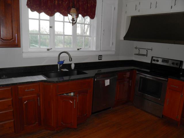 1027 Wilkes AveDavenport, IA, 52804Scott County