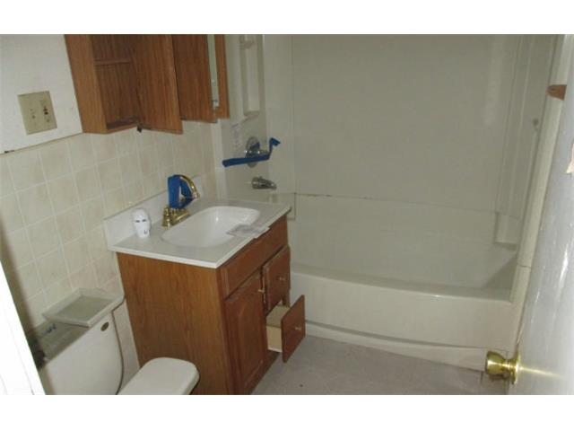 7319 Cedar StDavenport, IA, 52806Scott County