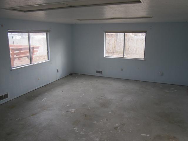 1465 Troy LanePocatello, ID, 83201Bannock County