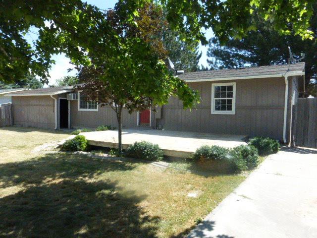1572 Cottonwood StTwin Falls, ID, 83301Twin Falls County