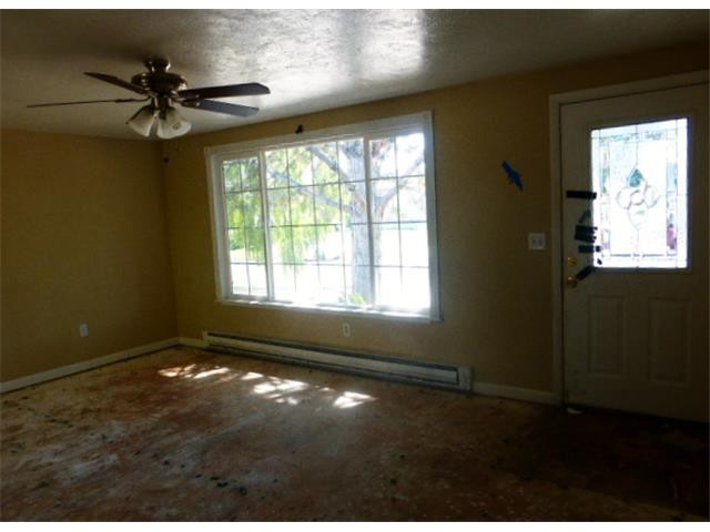 1572 Cottonwood StTwin Falls, ID, 83301Twin Falls County