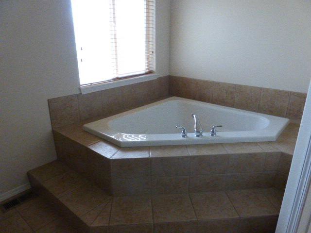 1512 Lawndale DrTwin Falls, ID, 83301Twin Falls County