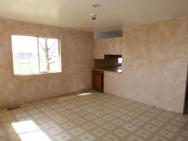 1964 S 2100 EGooding, ID, 83330Gooding County