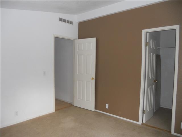 220 Pinetree DrivePinehurst, ID, 83850Shoshone County