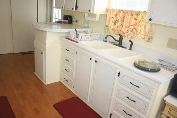 Venetian Mobile Home Court5462 3rd way noSaint Peter, IL 33703
