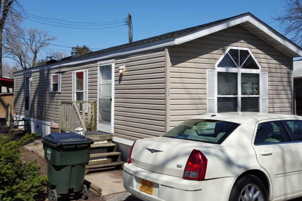 Town&#38; Country 815 East OaktonDes Plaines, IL 60018