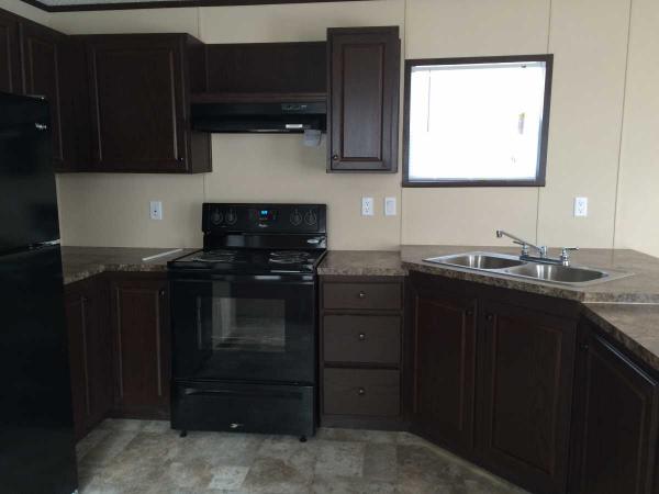 Blackhawk Estates 400 W, Touhy AveDes Plaines, IL 60018