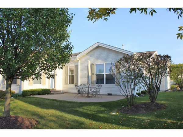Saddlebrook Farms101 Hitching Post LaneGrayslake, IL 60030