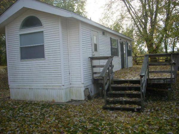 Harbor Lites 1009 W. Bay Rd., Lot 31Mchenry, IL 60051