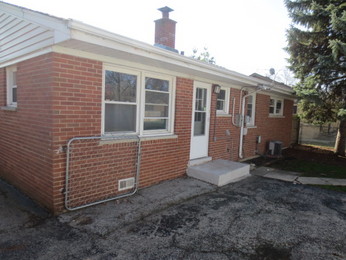 706 N Main StMount Prospect, IL, 60056Cook County