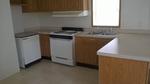 390 SUSAN CIR W