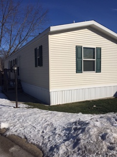 Kings Way Estates 38455 North Sheridan #858Beach Park, IL 60087