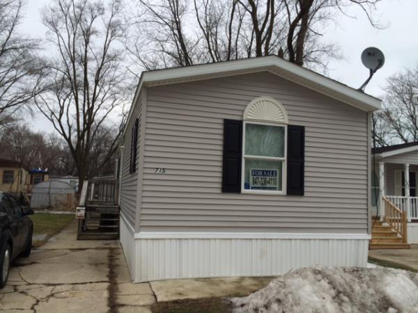 Kings Way Estates 38455 North Sheridan #715Beach Park, IL 60087