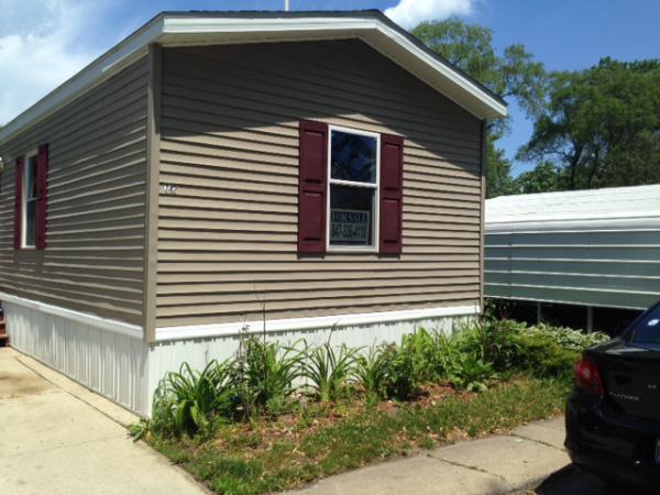 Shoreline Terrace 38455 N Sheridan Rd #742Beach Park, IL 60099