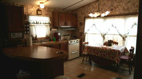 Beach Mobile Home Park 38703 N. Sheridan Road #55Beach Park, IL 60099