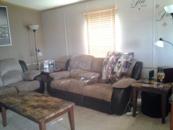 Spring Lake Mobile Home Estates607 Mable LnBartlett, IL 60103