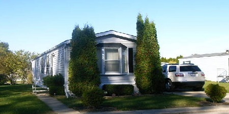 Southmoor Estates Manufactured Home Community 1032 S. Seventh St No 5Dekalb, IL 60115