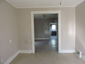 214 N Porter StElgin, IL, 60120Kane County