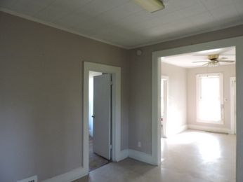 214 N Porter StElgin, IL, 60120Kane County