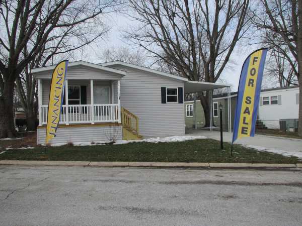 Willow Lake Estates1116 Lakeview RoadElgin, IL 60123