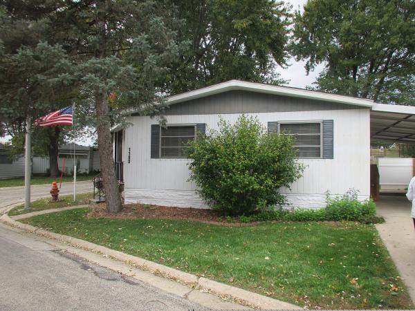 Willow Lake Estates1100 Bayside RoadElgin, IL 60123