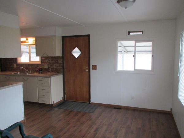 Willow Lake Estates1140 Lakewood RoadElgin, IL 60123
