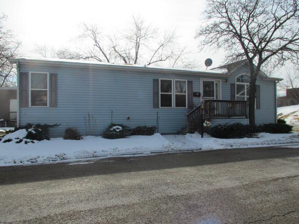 Willow Lake Estates1163 Hillside RoadElgin, IL 60123