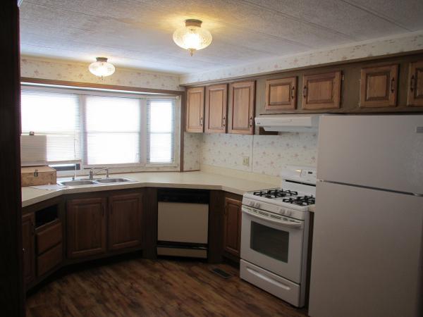 Willow Lake Estates1131 Lake TerraceElgin, IL 60123