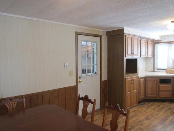 Willow Lake Estates1131 Lake TerraceElgin, IL 60123