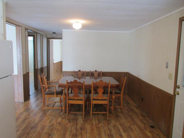 Willow Lake Estates1131 Lake TerraceElgin, IL 60123