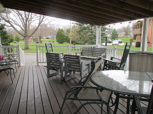 Willow Lake Estates1161 Reba LaneElgin, IL 60123